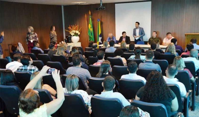 Governo de Rondônia recebe 44 novos médicos de programa federal e os destina a 18 municípios do Estado