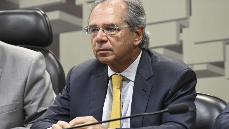 Propostas de reforma tributária são convergentes, diz Guedes