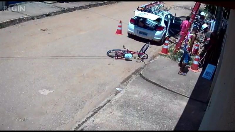 Câmeras de segurança mostram funcionários da Energisa sendo assaltados em Rondônia