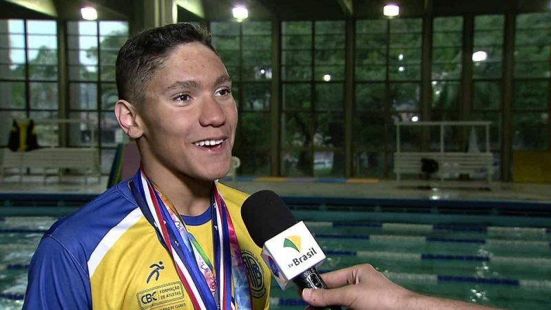 Falta de estrutura pode fazer nadador trocar Brasil por Holanda