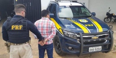 PRF prende falso policial em Porto Velho