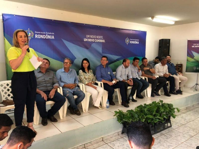 Recursos da deputada Jaqueline Cassol garantem cirurgias de catarata gratuita para pacientes de Cacoal e região Recursos da deputada Jaqueline Cassol garantem cirurgias de catarata gratuita para pacientes de Cacoal e região
