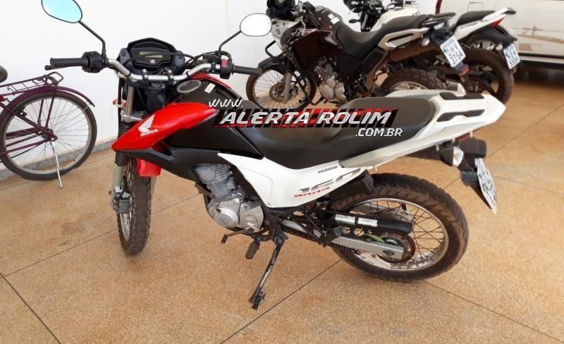 Rolim de Moura: Após roubo de moto, suspeito acaba preso pela PM e veículo é recuperado