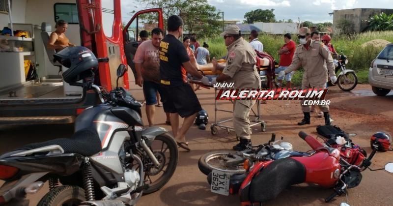 Mãe e filho ficam feridos em colisão envolvendo moto e carro em Rolim de Moura Mãe e filho ficam feridos em colisão envolvendo moto e carro em Rolim de Moura