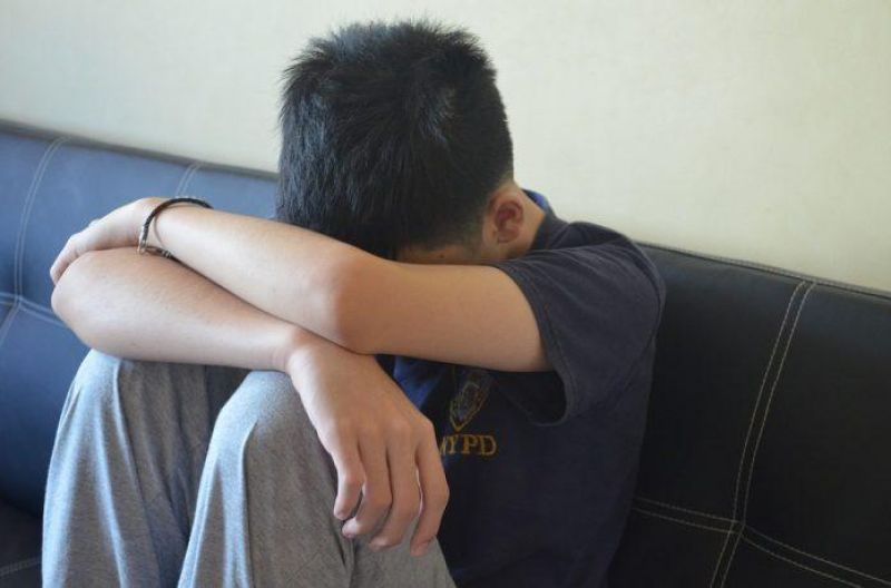 Adolescente de 15 anos é vítima de roubo seguido de estupro no MT Adolescente de 15 anos é vítima de roubo seguido de estupro no MT