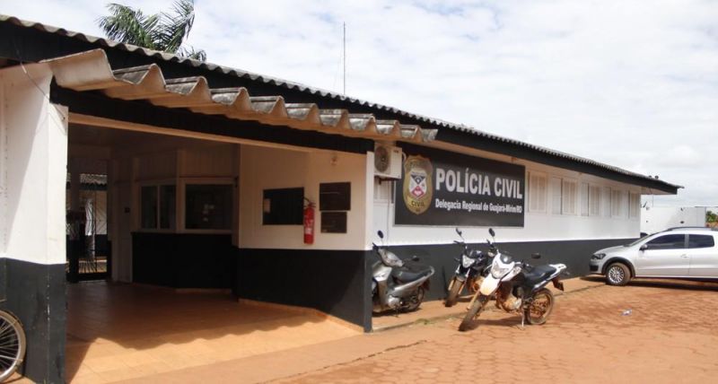 Mulher é salva pelo filho enquanto era esfaqueada e enforcada pelo ex-marido, em Guajará-Mirim