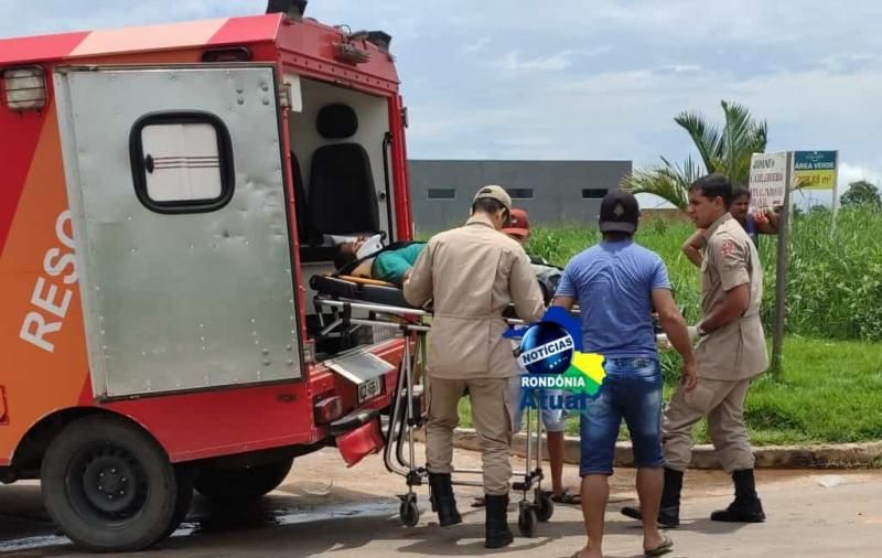Câmera registra acidente entre duas motos em Ji-Paraná; veja o vídeo Câmera registra acidente entre duas motos em Ji-Paraná; veja o vídeo