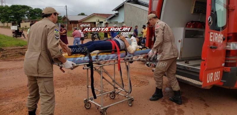 Motociclista fica ferida ao ser atingida por carro no Bairro Beira em Rolim de Moura Motociclista fica ferida ao ser atingida por carro no Bairro Beira em Rolim de Moura