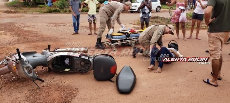 Motociclista fica ferida ao ser atingida por carro no Bairro Beira em Rolim de Moura Motociclista fica ferida ao ser atingida por carro no Bairro Beira em Rolim de Moura