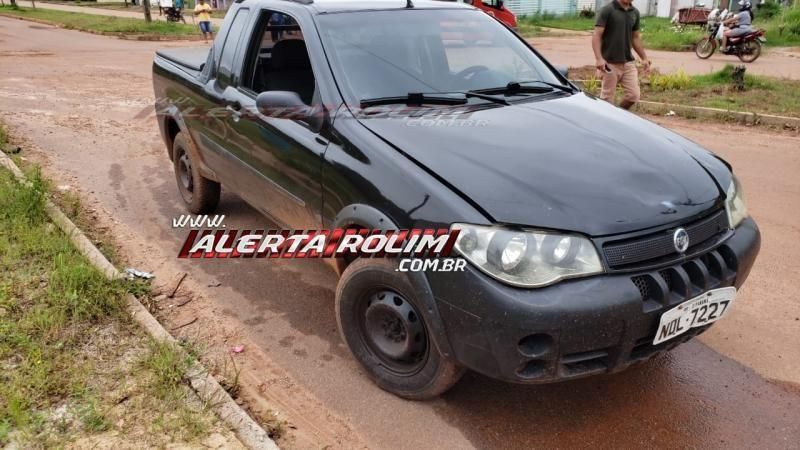 Motociclista fica ferida ao ser atingida por carro no Bairro Beira em Rolim de Moura Motociclista fica ferida ao ser atingida por carro no Bairro Beira em Rolim de Moura