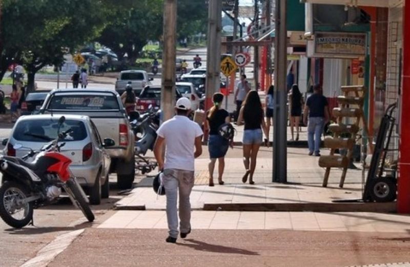 Após determinar fechamento, prefeitura irá fiscalizar os comércio de Rolim de Moura Após determinar fechamento, prefeitura irá fiscalizar os comércio de Rolim de Moura