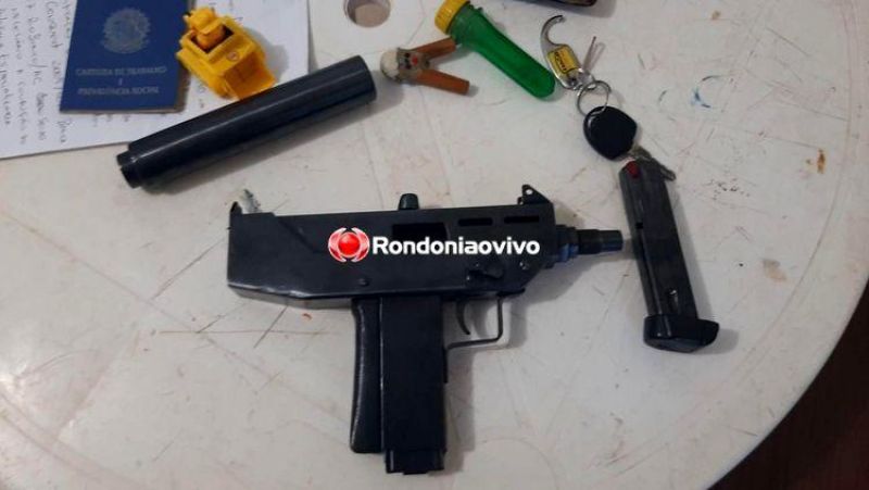 Polícia prende dupla com quase cinco quilos de droga e portando metralhadora