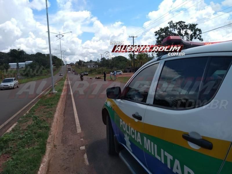 Motociclista fica ferido ao ser atingido por caminhão na RO-010, em Rolim de Moura