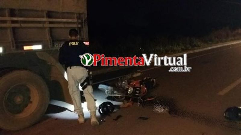 Mototaxista morre ao bater na traseira de carreta em Pimenta Bueno Mototaxista morre ao bater na traseira de carreta em Pimenta Bueno