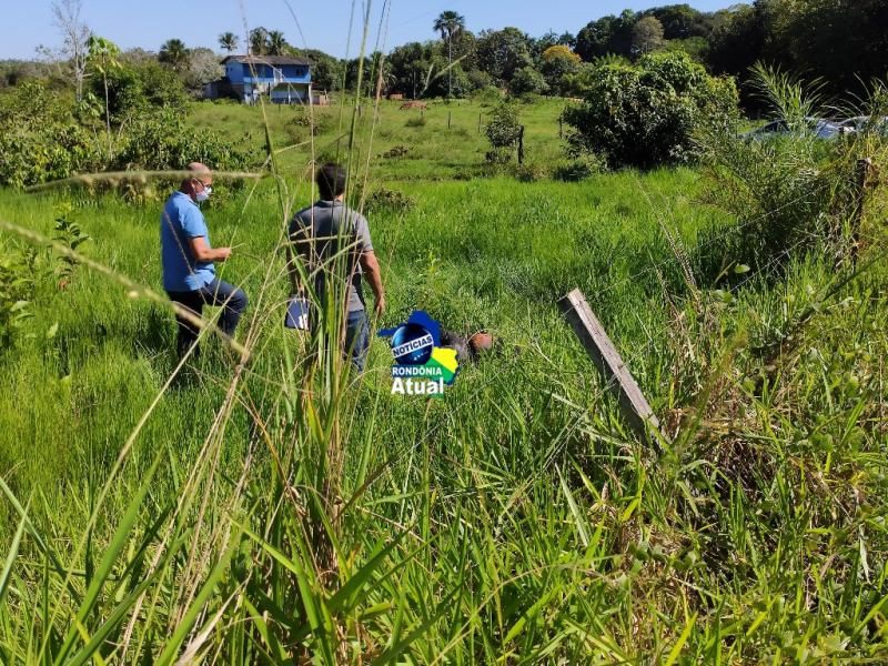 Cadáver de um homem é encontrado no setor Prainha de Ji-Paraná Cadáver de um homem é encontrado no setor Prainha de Ji-Paraná
