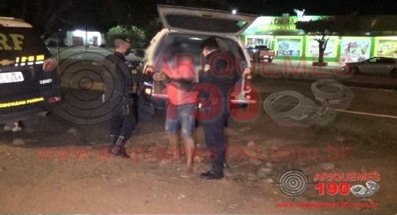 Homem de 52 anos é preso após denúncia de disparos em via pública em Ariquemes Homem de 52 anos é preso após denúncia de disparos em via pública em Ariquemes
