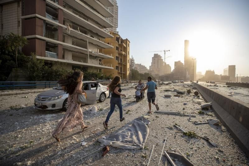 Explosão em Beiute, no Líbano, deixa mais de 100 mortes e milhares de feridos; Nitrato de amônio pode ser a causa; Veja fotos e vídeos