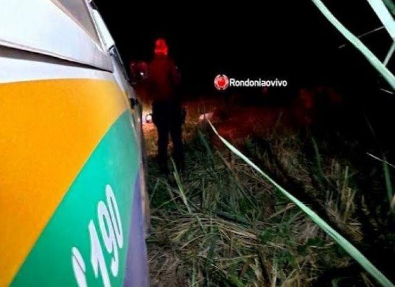 Homem é encontrado no meio da rua após ser atacado a facadas
