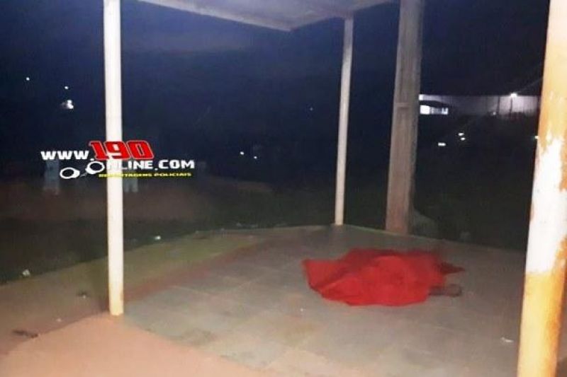 Menor mata desafeto a golpes de faca em Alta Floresta Menor mata desafeto a golpes de faca em Alta Floresta