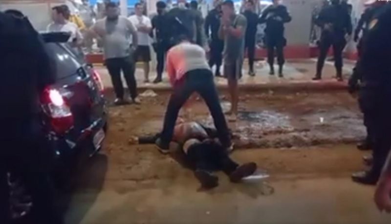 Assaltante é morto após manter família refém em Porto Velho; veja o vídeo Assaltante é morto após manter família refém em Porto Velho; veja o vídeo