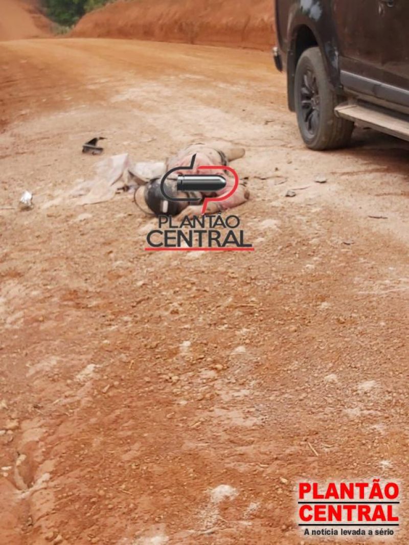 Homem morre após colidir frontalmente em caminhonete no interior de Rondônia