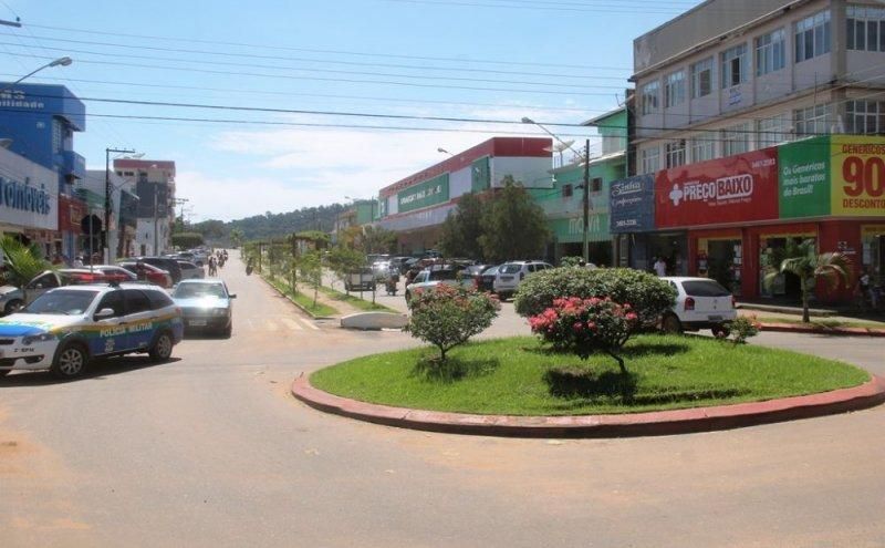 Casal infectado com covid-19 é multado em R$ 300 por desobedecer quarentena em Ouro Preto Casal infectado com covid-19 é multado em R$ 300 por desobedecer quarentena em Ouro Preto