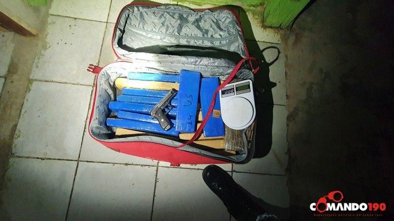 Polícia prende cinco pessoas com 21kg de drogas em Ji-Paraná