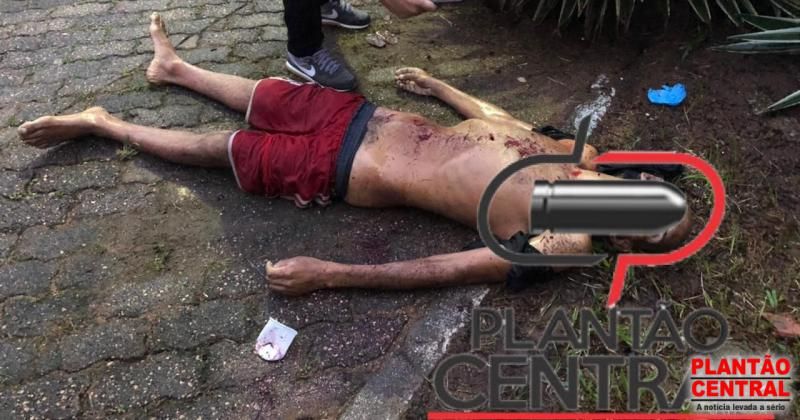 Homem é morto com facadas e pedradas em Porto Velho Homem é morto com facadas e pedradas em Porto Velho