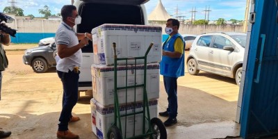 Rondônia recebe novo lote de vacinas contra a Covid-19 com mais de 23 mil doses