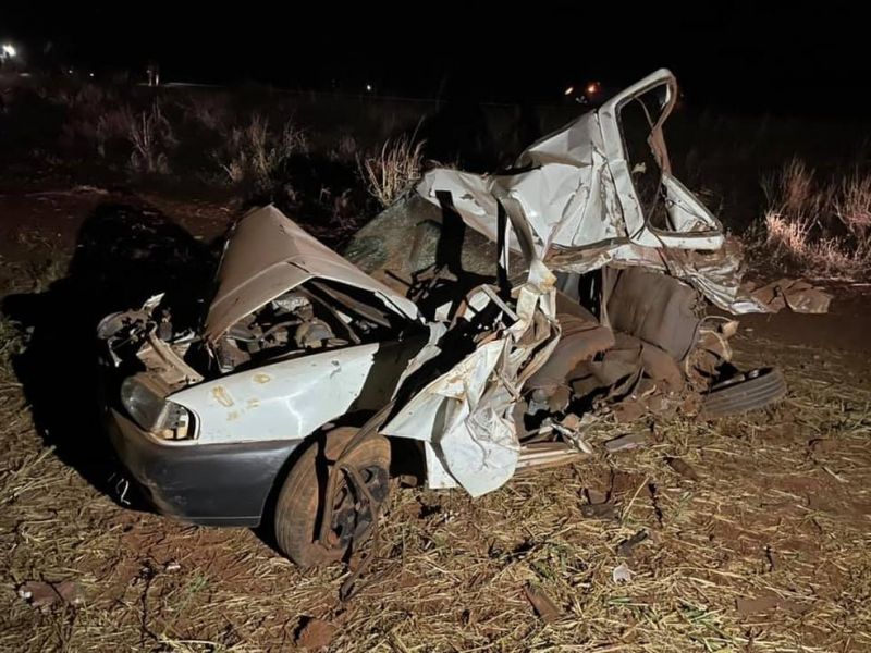 Seis pessoas, entre elas 2 crianças, morrem em grave acidente na BR-364 em MT Seis pessoas, entre elas 2 crianças, morrem em grave acidente na BR-364 em MT
