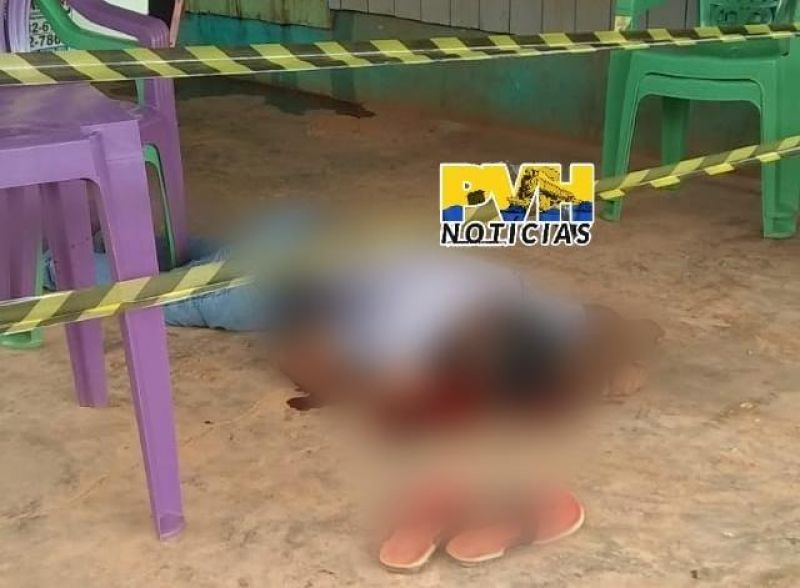 Tiroteio em distribuidora termina com um morto e outro ferido Tiroteio em distribuidora termina com um morto e outro ferido