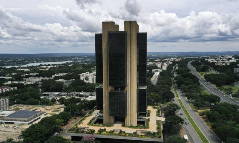 Focus sobe previsão da inflação em 2021 e índice se aproxima de 10% Focus sobe previsão da inflação em 2021 e índice se aproxima de 10%