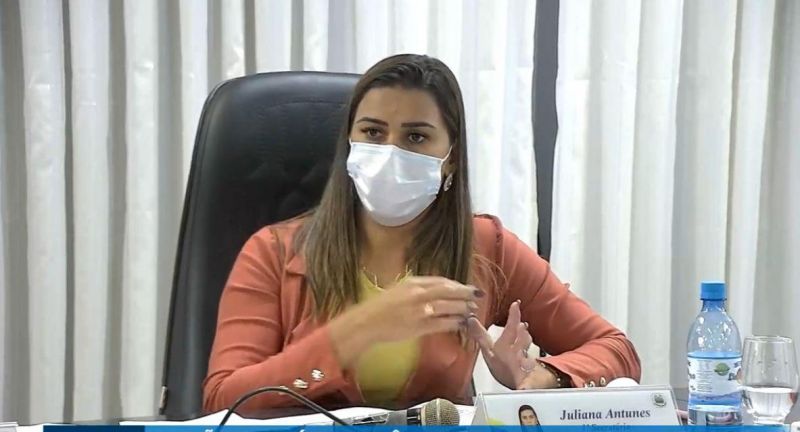 ROLIM DE MOURA: Vereadora Juliana requer Sinalização de trânsito e placas de identificação na Zona Rural