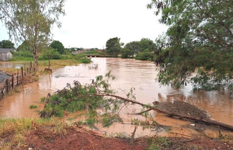 Chuvas deixam moradores em alerta em Alta Floresta
