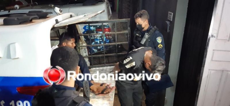 Dupla armada foge de forma alucinada da PM e acaba presa ao sofrer acidente em Porto Velho Dupla armada foge de forma alucinada da PM e acaba presa ao sofrer acidente em Porto Velho