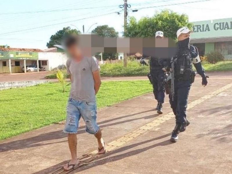 Durante abordagem a veículo, motorista é preso através de Mandado de Prisão, em Rolim de Moura Durante abordagem a veículo, motorista é preso através de Mandado de Prisão, em Rolim de Moura