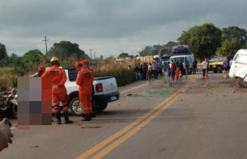 Identificados: Sobe para 4 o número de mortos em grave acidente na BR-364 em Itapuã d Identificados: Sobe para 4 o número de mortos em grave acidente na BR-364 em Itapuã d