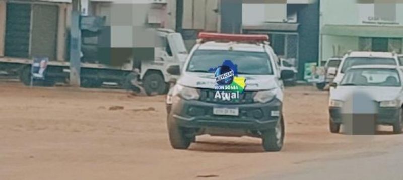 Ji-Paraná: Ex-mulher invade comércio e bate na atual do ex-marido Ji-Paraná: Ex-mulher invade comércio e bate na atual do ex-marido