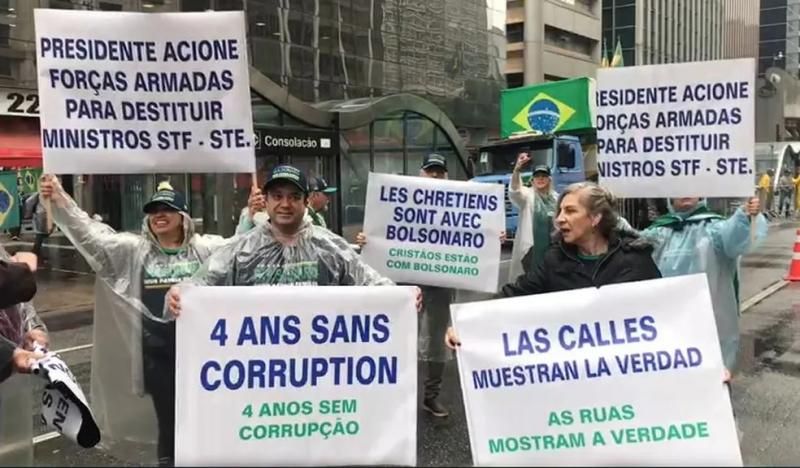 7 de setembro vira comício de Bolsonaro, com coro machista e pedido de votos; veja o vídeo 7 de setembro vira comício de Bolsonaro, com coro machista e pedido de votos; veja o vídeo