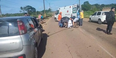 Motociclista fica com perna dilacerada após acidente na BR-364 em Porto Velho
