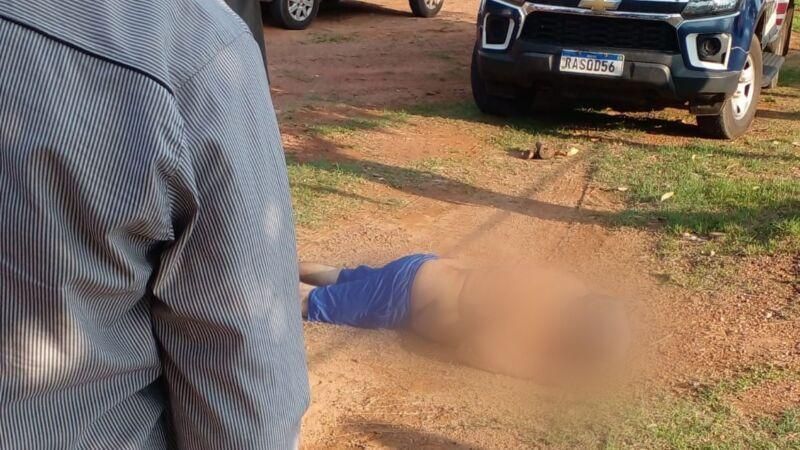 Mulher grávida confronta suposta amante do marido e mata dois homens a tiros no MT Mulher grávida confronta suposta amante do marido e mata dois homens a tiros no MT