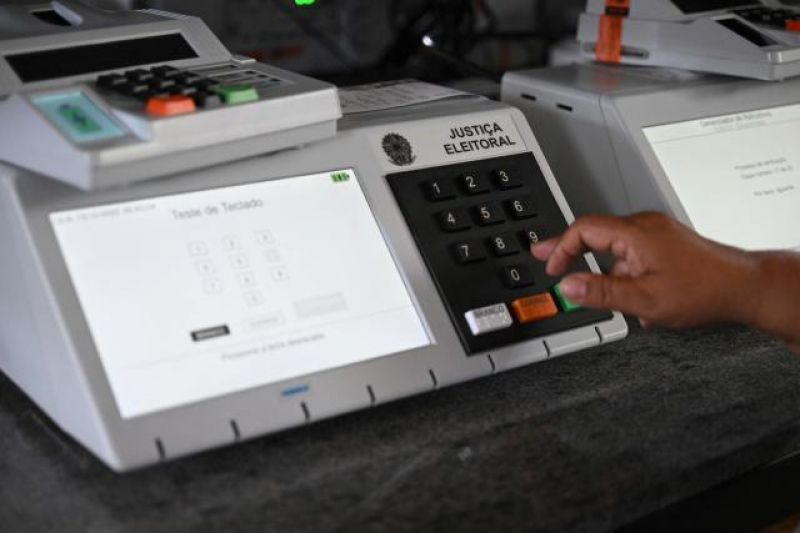 Forças Armadas divulgam relatório, confirma vitória de Lula e diz não encontrar fraudes nas urnas eletrônicas; leia na íntegra Forças Armadas divulgam relatório, confirma vitória de Lula e diz não encontrar fraudes nas urnas eletrônicas; leia na íntegra