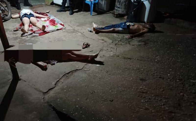 Pai, esposa e filha de 13 anos são brutalmente assassinadas dentro de casa em Ji-Paraná Pai, esposa e filha de 13 anos são brutalmente assassinadas dentro de casa em Ji-Paraná