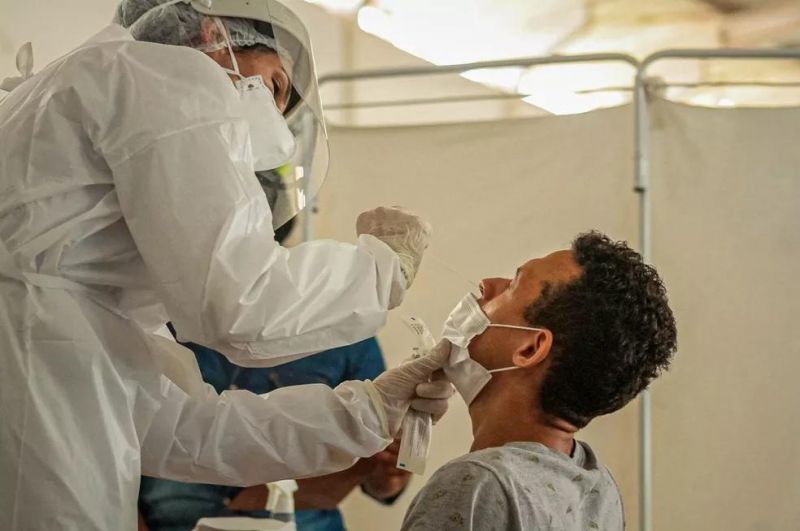 Rondônia registra 2,6 mil novos casos de Covid e 10 mortes em uma semana Rondônia registra 2,6 mil novos casos de Covid e 10 mortes em uma semana