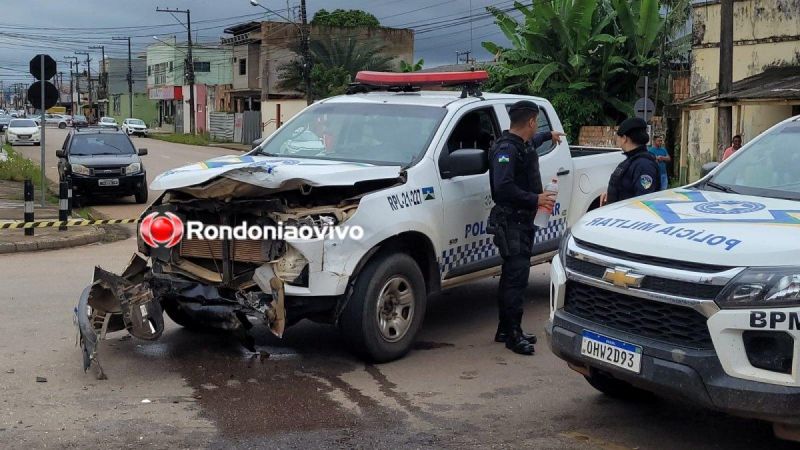 Vídeo registra violenta colisão entre viatura da PM e carro Vídeo registra violenta colisão entre viatura da PM e carro