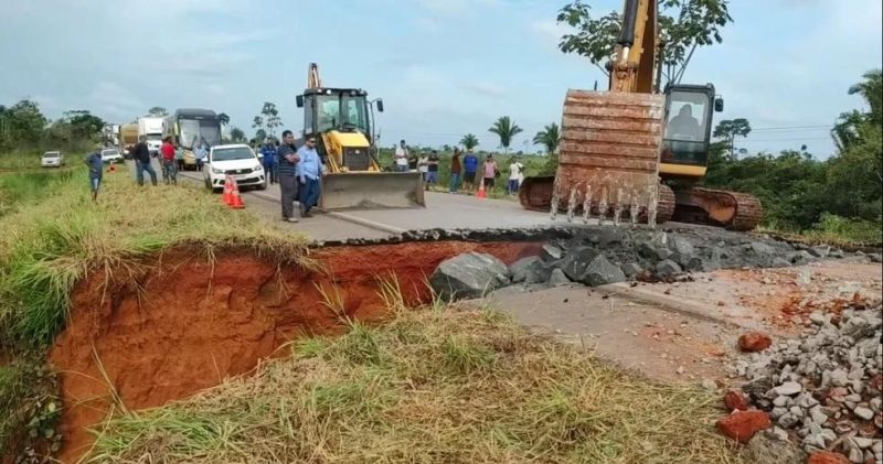 BR-364, entre RO e AC, é liberada após 48h de interdição BR-364, entre RO e AC, é liberada após 48h de interdição
