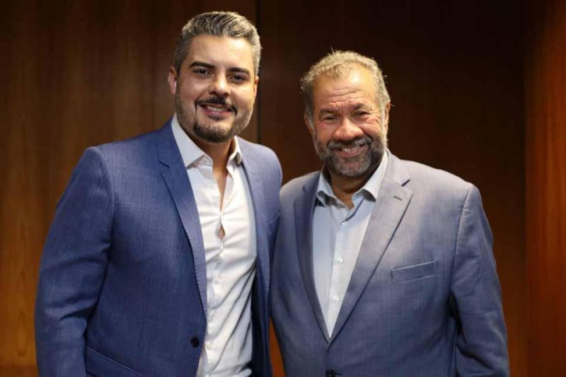 MINISTRO DA PREVIDÊNCIA SOCIAL, CARLOS LUPI, ANUNCIA MUTIRÃO DE ATENDIMENTOS PARA ZERAR FILAS DE ESPERA NA REGIÃO DO VALE DO JAMARI MINISTRO DA PREVIDÊNCIA SOCIAL, CARLOS LUPI, ANUNCIA MUTIRÃO DE ATENDIMENTOS PARA ZERAR FILAS DE ESPERA NA REGIÃO DO VALE DO JAMARI