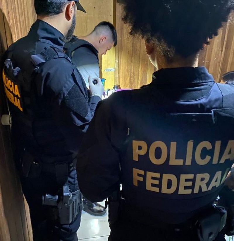 Operação da PF investiga armazenamento de imagens de meninas sendo violentadas em RO; uma pessoa foi presa Operação da PF investiga armazenamento de imagens de meninas sendo violentadas em RO; uma pessoa foi presa