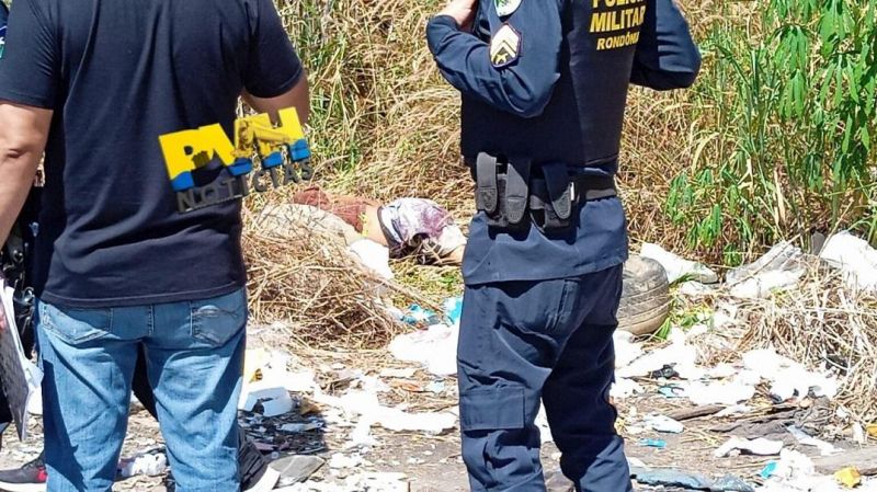 Identificado: Corpo de homem morto a pauladas e estrangulado é encontrado em Porto Velho Identificado: Corpo de homem morto a pauladas e estrangulado é encontrado em Porto Velho