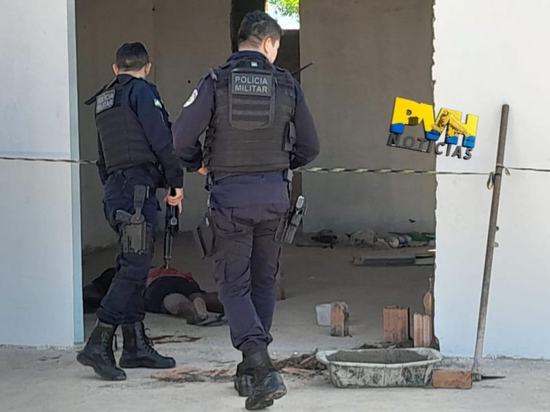 Pedreiro é executado a tiros enquanto estava trabalhando Pedreiro é executado a tiros enquanto estava trabalhando